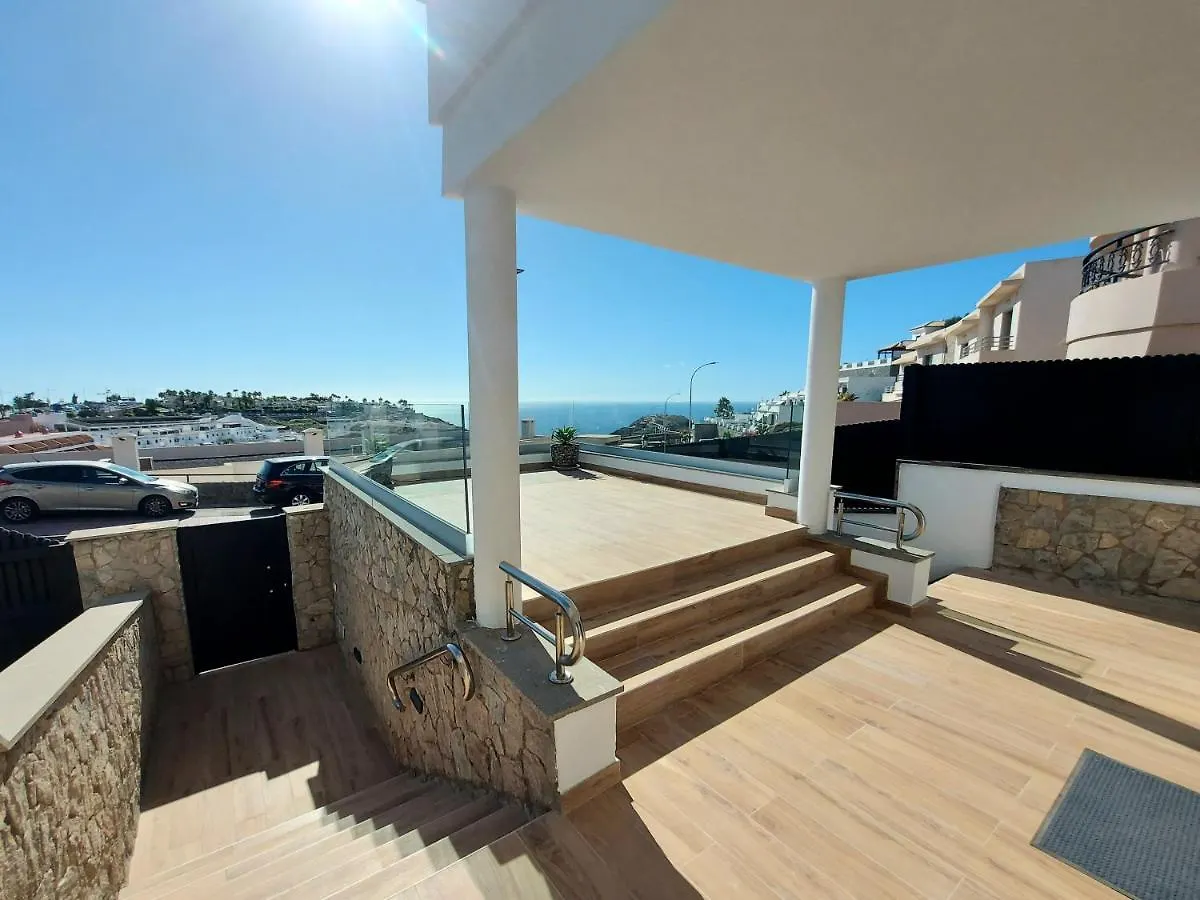 Villa Playa Amadores - Luxury Villa With Heated Pool Puerto Rico   Puerto Rico (Gran Canaria)